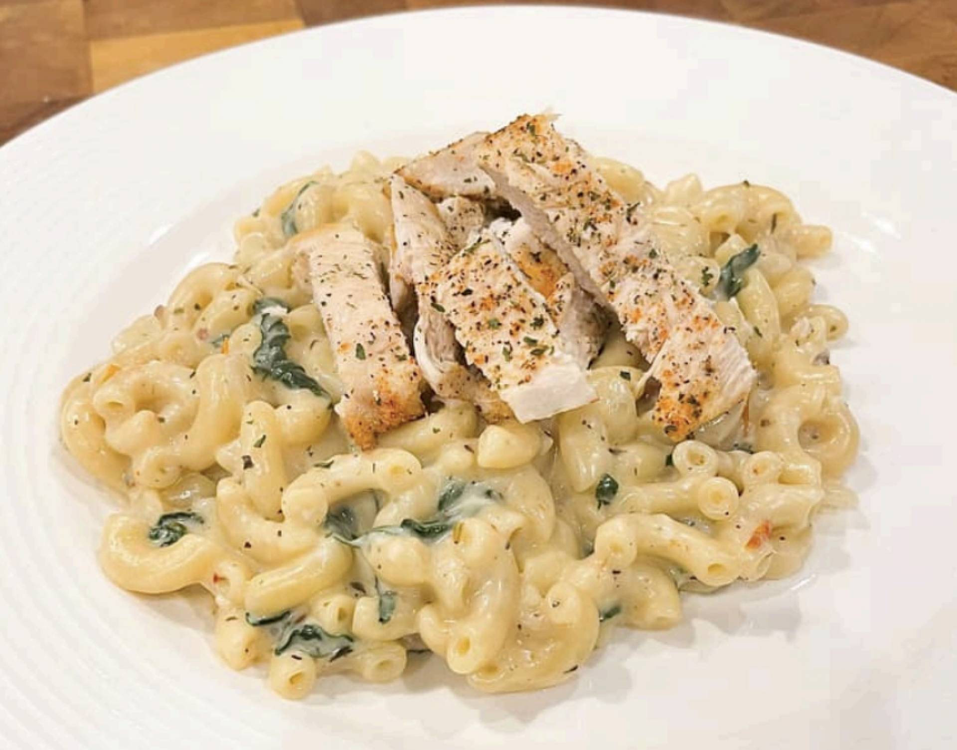 Tuscan Chicken Mac & Cheese
